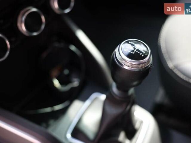 Бежевий Рено Дастер, об'ємом двигуна 1.6 л та пробігом 160 тис. км за 16800 $, фото 42 на Automoto.ua