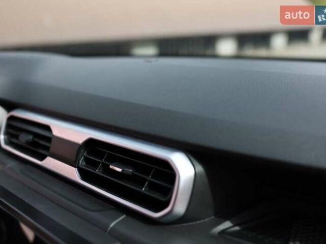 Бежевий Рено Дастер, об'ємом двигуна 1.6 л та пробігом 160 тис. км за 16800 $, фото 34 на Automoto.ua