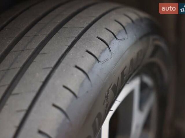 Бежевий Рено Дастер, об'ємом двигуна 1.6 л та пробігом 160 тис. км за 16800 $, фото 29 на Automoto.ua