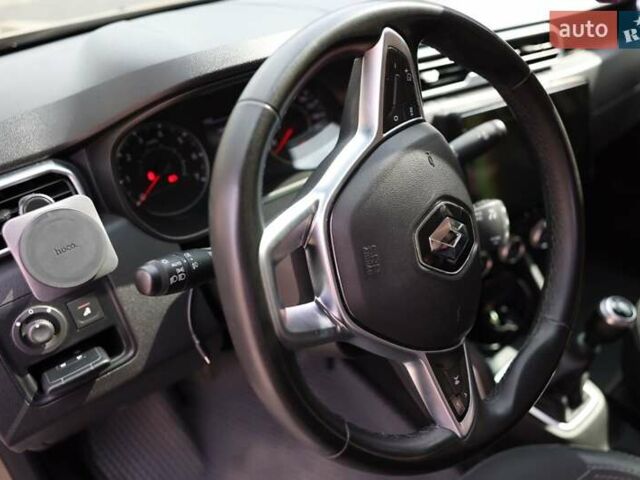 Бежевий Рено Дастер, об'ємом двигуна 1.6 л та пробігом 160 тис. км за 16800 $, фото 23 на Automoto.ua