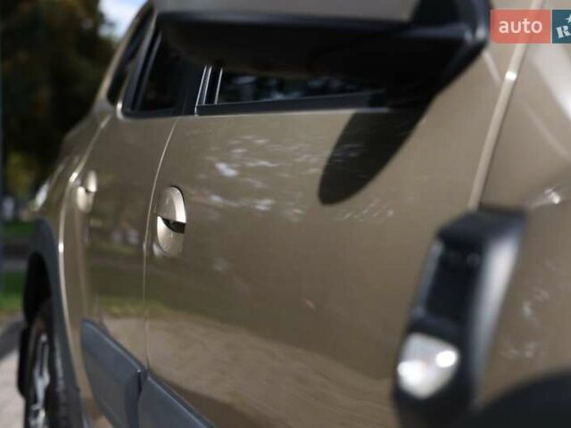 Бежевий Рено Дастер, об'ємом двигуна 1.6 л та пробігом 160 тис. км за 16800 $, фото 46 на Automoto.ua