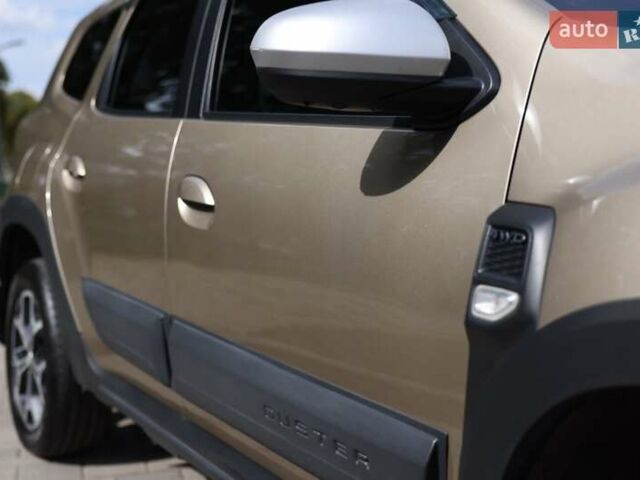 Бежевий Рено Дастер, об'ємом двигуна 1.6 л та пробігом 160 тис. км за 16800 $, фото 1 на Automoto.ua