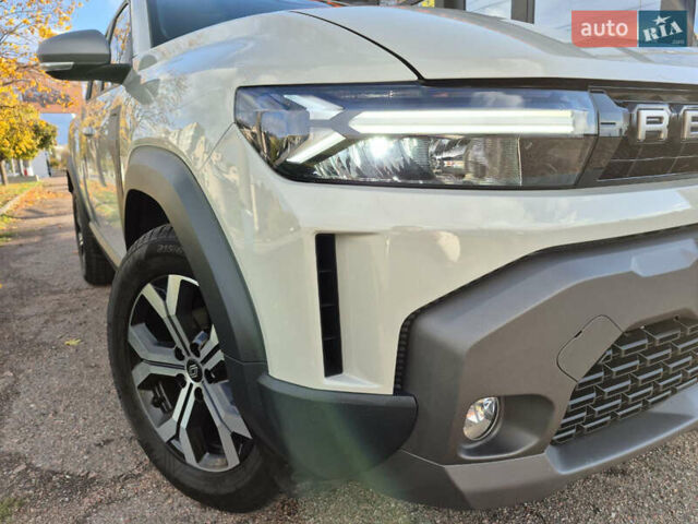 Рено Дастер 2025 в Кропивницком (Кировограде) на Automoto.ua Бежевый Рено Дастер, объемом двигателя 1.33 л и пробегом 13 тыс. км за 24500 $, фото 15 на Automoto.ua