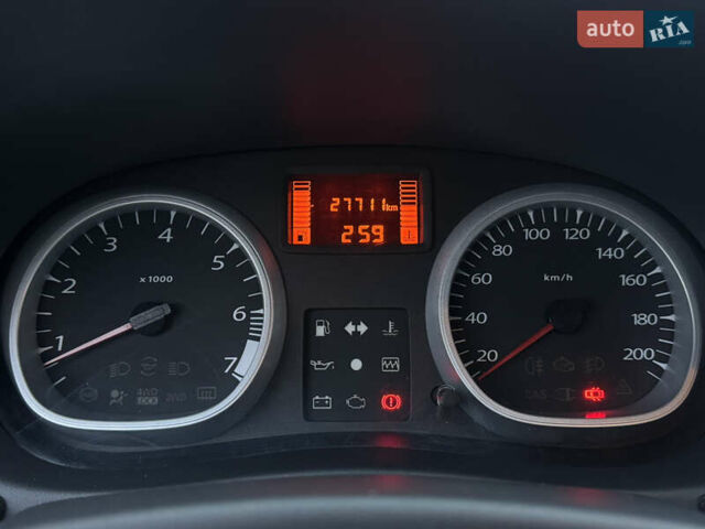 Черный Рено Дастер, объемом двигателя 1.6 л и пробегом 27 тыс. км за 11499 $, фото 10 на Automoto.ua