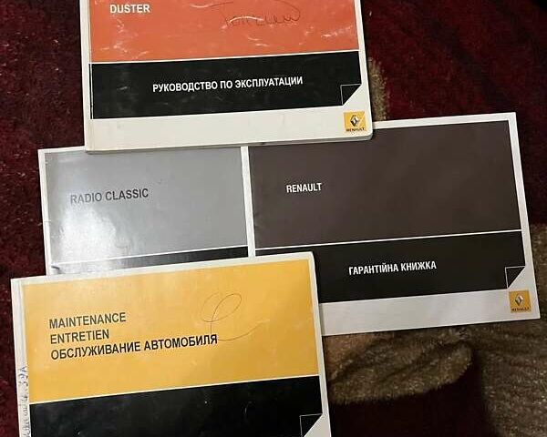 Чорний Рено Дастер, об'ємом двигуна 1.6 л та пробігом 197 тис. км за 7700 $, фото 10 на Automoto.ua