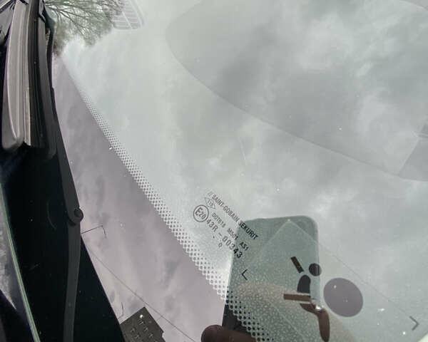 Чорний Рено Дастер, об'ємом двигуна 1.6 л та пробігом 283 тис. км за 6800 $, фото 16 на Automoto.ua