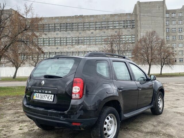 Черный Рено Дастер, объемом двигателя 1.6 л и пробегом 282 тыс. км за 6800 $, фото 4 на Automoto.ua