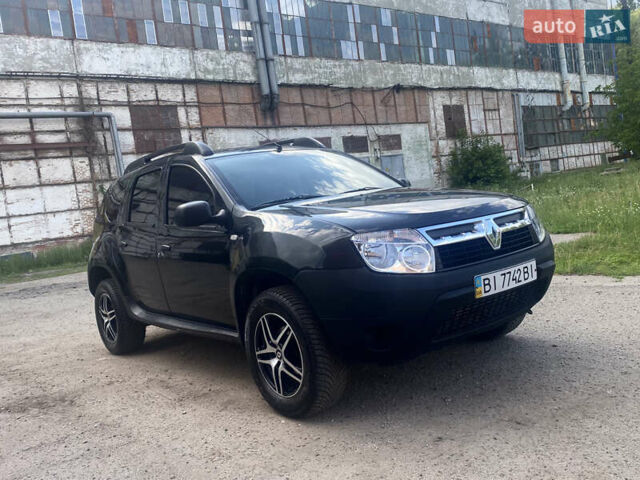 Черный Рено Дастер, объемом двигателя 1.5 л и пробегом 315 тыс. км за 6500 $, фото 1 на Automoto.ua