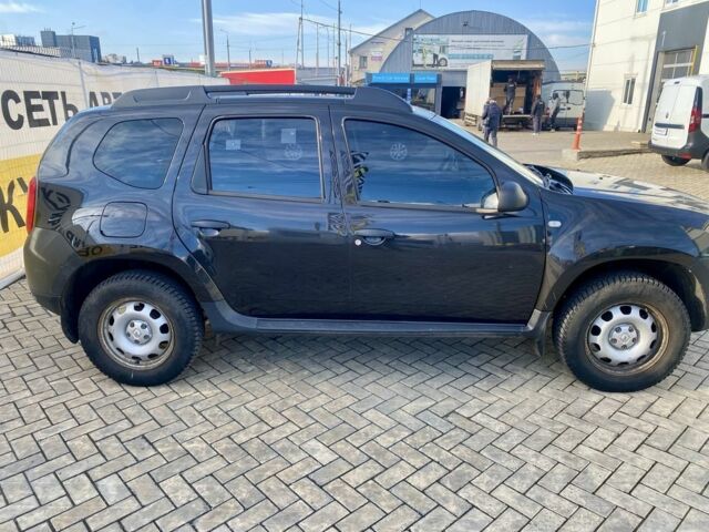 Черный Рено Дастер, объемом двигателя 1.6 л и пробегом 95 тыс. км за 10500 $, фото 4 на Automoto.ua