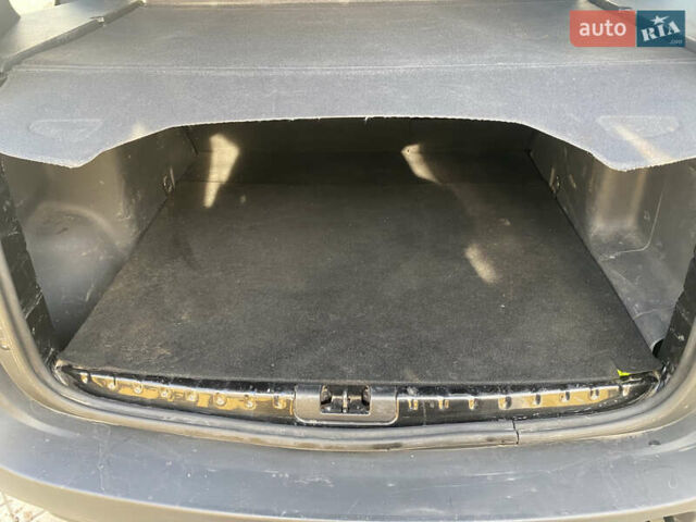 Чорний Рено Дастер, об'ємом двигуна 1.6 л та пробігом 95 тис. км за 10500 $, фото 5 на Automoto.ua