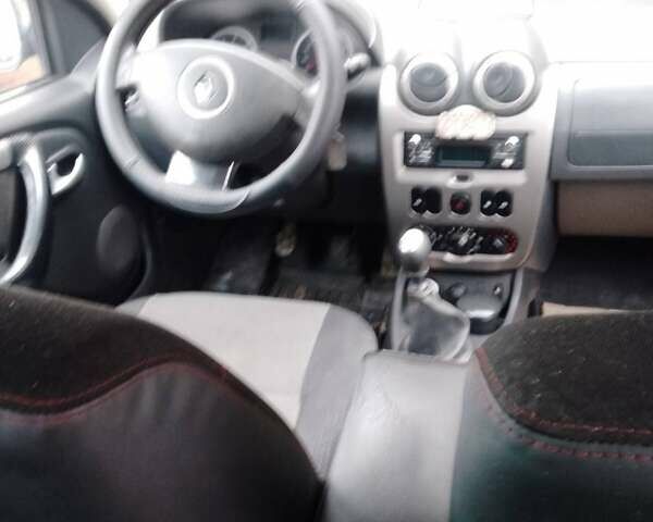 Черный Рено Дастер, объемом двигателя 1.46 л и пробегом 242 тыс. км за 7900 $, фото 6 на Automoto.ua