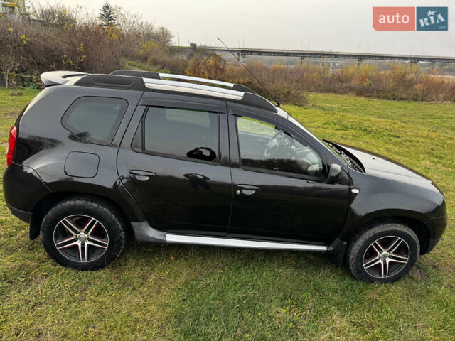 Чорний Рено Дастер, об'ємом двигуна 1.6 л та пробігом 166 тис. км за 9700 $, фото 12 на Automoto.ua