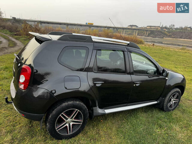 Чорний Рено Дастер, об'ємом двигуна 1.6 л та пробігом 166 тис. км за 9700 $, фото 8 на Automoto.ua