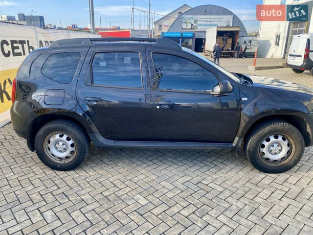 Чорний Рено Дастер, об'ємом двигуна 1.6 л та пробігом 95 тис. км за 10500 $, фото 2 на Automoto.ua