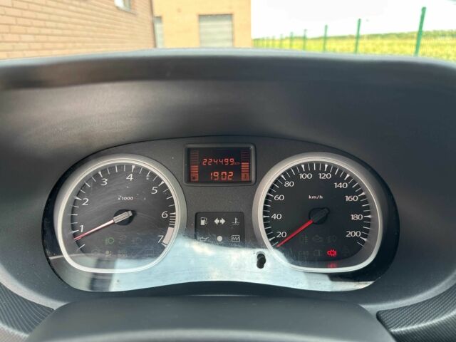 Рено Дастер 2012 в Луцке на Automoto.ua Черный Рено Дастер, объемом двигателя 1.6 л и пробегом 224 тыс. км за 9700 $, фото 19 на Automoto.ua