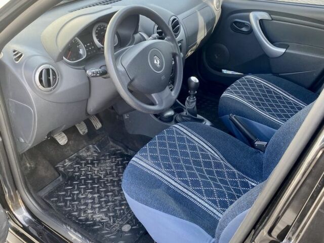 Черный Рено Дастер, объемом двигателя 1.6 л и пробегом 95 тыс. км за 10500 $, фото 1 на Automoto.ua