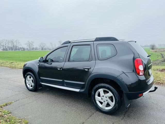 Чорний Рено Дастер, об'ємом двигуна 1.5 л та пробігом 73 тис. км за 12300 $, фото 4 на Automoto.ua