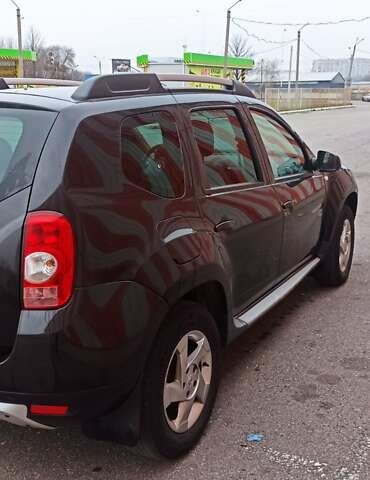 Черный Рено Дастер, объемом двигателя 2 л и пробегом 223 тыс. км за 10500 $, фото 7 на Automoto.ua