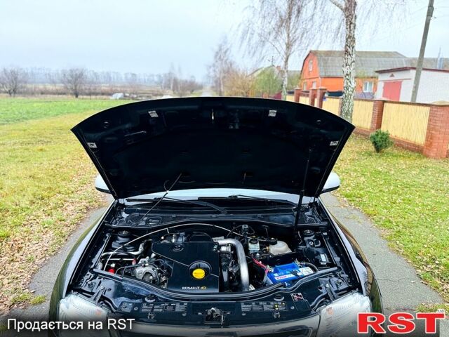 Черный Рено Дастер, объемом двигателя 1.5 л и пробегом 73 тыс. км за 12300 $, фото 13 на Automoto.ua