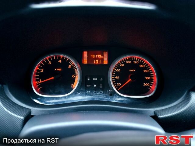 Черный Рено Дастер, объемом двигателя 1.5 л и пробегом 73 тыс. км за 12300 $, фото 6 на Automoto.ua