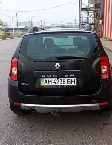 Черный Рено Дастер, объемом двигателя 2 л и пробегом 223 тыс. км за 10500 $, фото 8 на Automoto.ua