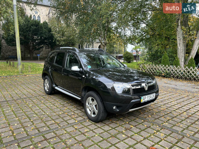 Черный Рено Дастер, объемом двигателя 1.6 л и пробегом 140 тыс. км за 9200 $, фото 1 на Automoto.ua
