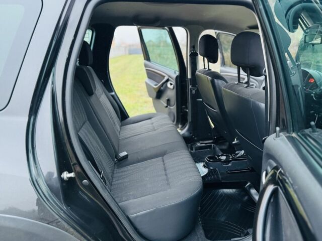 Чорний Рено Дастер, об'ємом двигуна 1.5 л та пробігом 73 тис. км за 12300 $, фото 11 на Automoto.ua