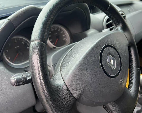 Рено Дастер 2014 у Вінниці на Automoto.ua Чорний Рено Дастер, об'ємом двигуна 1.46 л та пробігом 197 тис. км за 7950 $, фото 10 на Automoto.ua