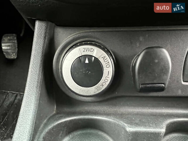 Черный Рено Дастер, объемом двигателя 1.46 л и пробегом 198 тыс. км за 7999 $, фото 14 на Automoto.ua