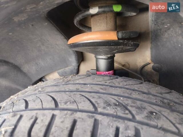 Черный Рено Дастер, объемом двигателя 1.46 л и пробегом 175 тыс. км за 10300 $, фото 15 на Automoto.ua
