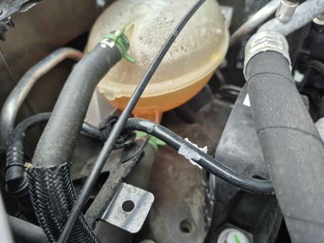 Чорний Рено Дастер, об'ємом двигуна 1.6 л та пробігом 71 тис. км за 11750 $, фото 20 на Automoto.ua