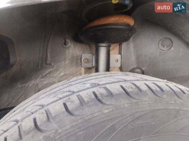 Черный Рено Дастер, объемом двигателя 1.46 л и пробегом 175 тыс. км за 10300 $, фото 13 на Automoto.ua