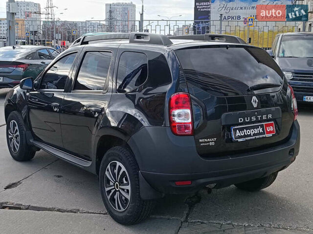 Черный Рено Дастер, объемом двигателя 1.5 л и пробегом 85 тыс. км за 12690 $, фото 3 на Automoto.ua