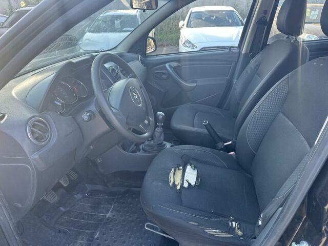 Черный Рено Дастер, объемом двигателя 1.5 л и пробегом 205 тыс. км за 8300 $, фото 5 на Automoto.ua