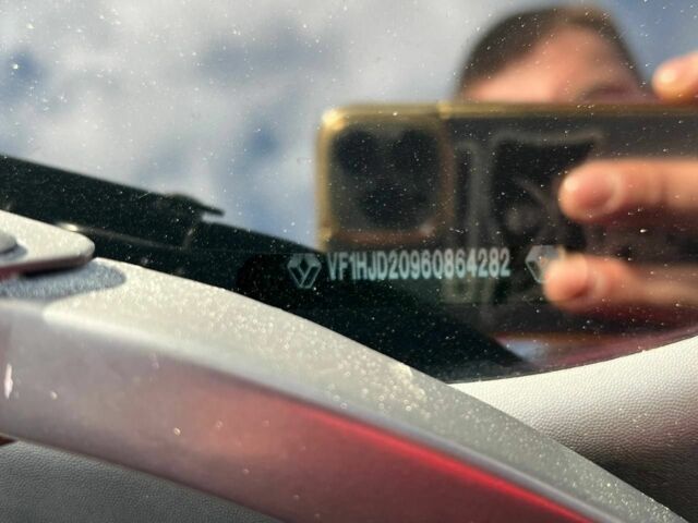 Черный Рено Дастер, объемом двигателя 1.5 л и пробегом 89 тыс. км за 15999 $, фото 22 на Automoto.ua