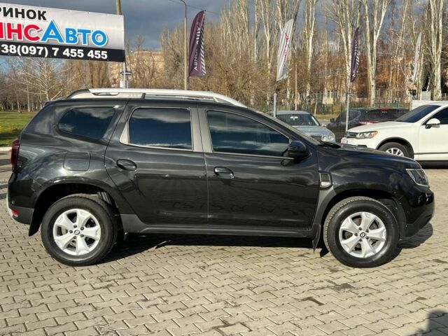 Черный Рено Дастер, объемом двигателя 1.5 л и пробегом 89 тыс. км за 15999 $, фото 7 на Automoto.ua