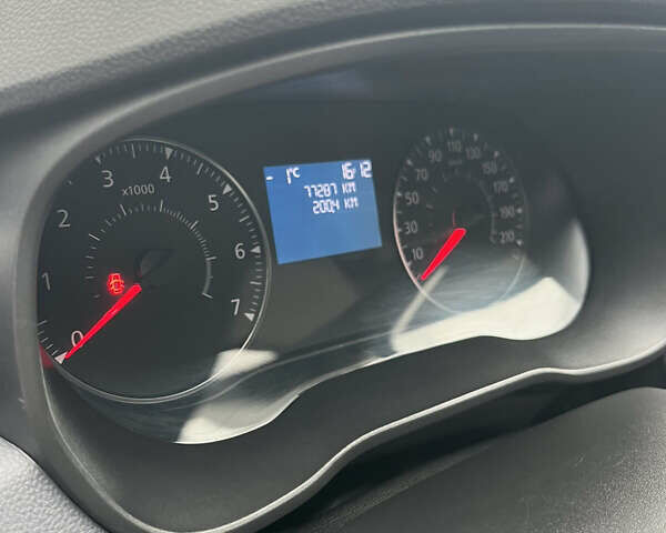 Черный Рено Дастер, объемом двигателя 1.5 л и пробегом 77 тыс. км за 15400 $, фото 32 на Automoto.ua