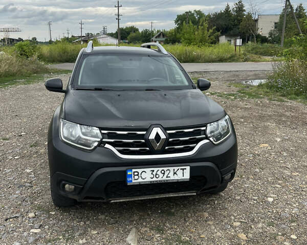 Черный Рено Дастер, объемом двигателя 1.46 л и пробегом 350 тыс. км за 12800 $, фото 1 на Automoto.ua