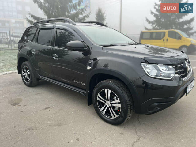 Черный Рено Дастер, объемом двигателя 1.5 л и пробегом 77 тыс. км за 15400 $, фото 11 на Automoto.ua