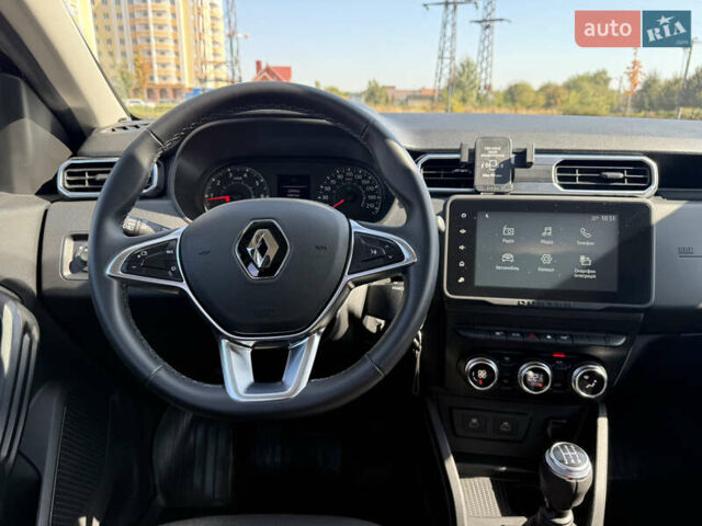Черный Рено Дастер, объемом двигателя 1.6 л и пробегом 22 тыс. км за 17250 $, фото 26 на Automoto.ua