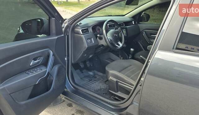 Чорний Рено Дастер, об'ємом двигуна 1.5 л та пробігом 151 тис. км за 17500 $, фото 9 на Automoto.ua