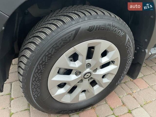 Чорний Рено Дастер, об'ємом двигуна 1.5 л та пробігом 36 тис. км за 21500 $, фото 21 на Automoto.ua