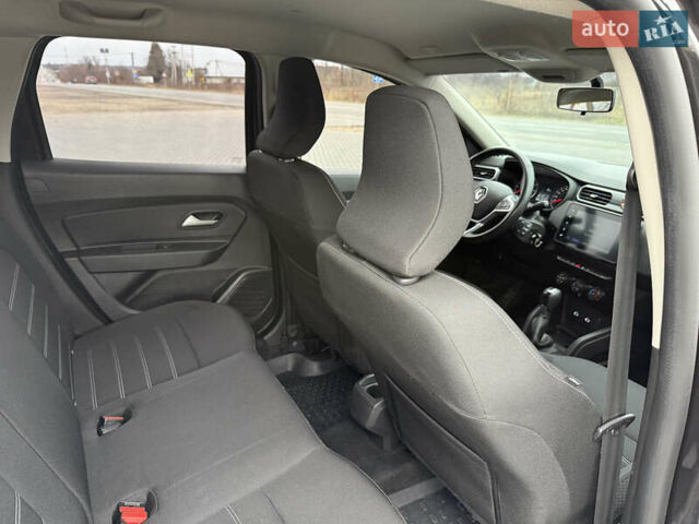 Чорний Рено Дастер, об'ємом двигуна 1.5 л та пробігом 45 тис. км за 18900 $, фото 19 на Automoto.ua