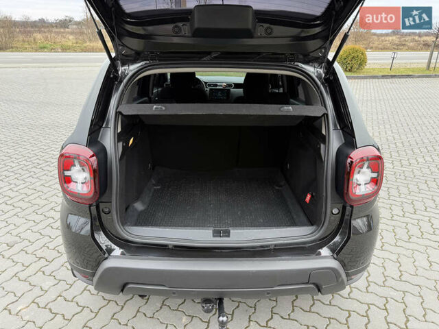 Чорний Рено Дастер, об'ємом двигуна 1.5 л та пробігом 45 тис. км за 18900 $, фото 26 на Automoto.ua