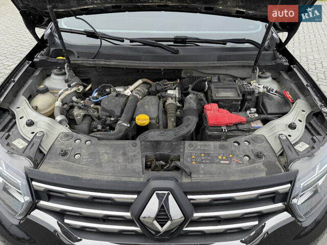 Чорний Рено Дастер, об'ємом двигуна 1.5 л та пробігом 45 тис. км за 18900 $, фото 27 на Automoto.ua