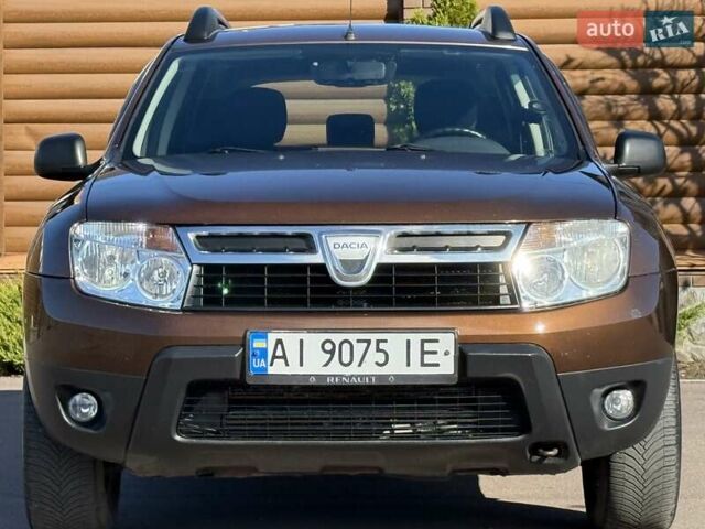 Рено Дастер 2010 в Борисполе на Automoto.ua Коричневый Рено Дастер, объемом двигателя 0 л и пробегом 180 тыс. км за 8200 $, фото 12 на Automoto.ua