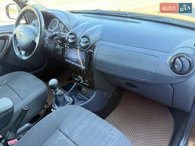 Рено Дастер 2010 в Борисполе на Automoto.ua Коричневый Рено Дастер, объемом двигателя 0 л и пробегом 180 тыс. км за 8200 $, фото 59 на Automoto.ua