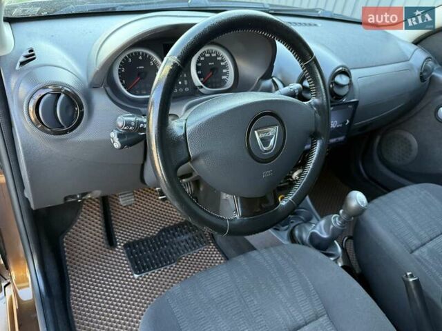 Рено Дастер 2010 в Борисполе на Automoto.ua Коричневый Рено Дастер, объемом двигателя 0 л и пробегом 180 тыс. км за 8200 $, фото 52 на Automoto.ua