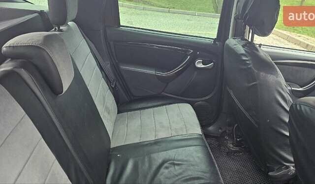 Коричневый Рено Дастер, объемом двигателя 1.6 л и пробегом 213 тыс. км за 11000 $, фото 7 на Automoto.ua