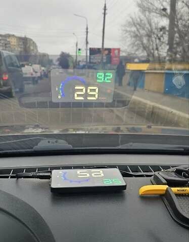 Коричневый Рено Дастер, объемом двигателя 1.6 л и пробегом 213 тыс. км за 11000 $, фото 13 на Automoto.ua